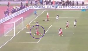 CRVENO-BELI GRME: Ostojić skinuo Boaćija, Zvezda uskraćena za penal? (VIDEO)