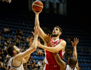 SLS: FMP gasi Dinamikove ‘jadranske snove’, Vršac bolji od Borca