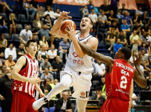 NIJE KRAJ: Zvezda se interesuje za još jednog bivšeg igrača Partizana, i to Amerikanca?! (FOTO)