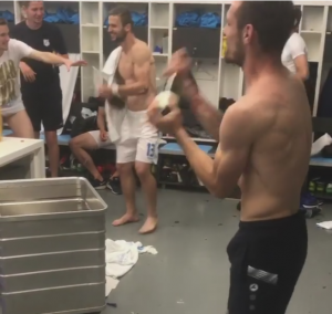 ŠTA ĆE SAD TORCIDA REĆI: Fudbaleri Rijeke uz Tozovca proslavili titulu (VIDEO)