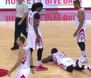 NBA: Gosti se ‘gostili’, dva velika ‘brejka’ Klivlenda i San Antonija (VIDEO)