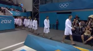 VREMPLOV: Tuča i lomovi u reprezentaciji posle poraza u polufinalu OI (VIDEO)