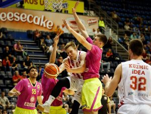 KO ĆE DA IGRA: Dženkins povređen, Volters ide u Ameriku (FOTO)