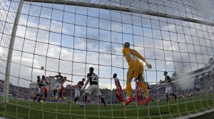 DUHOVITO I ISKRENO: Bivši trener Partizana na šaljiv način odgovorio Terziću, što se i te kako dopalo Grobarima (FOTO)