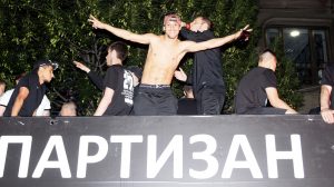 ZA KRAJ: Evo kako su se crno-beli oprostili od Leonarda (FOTO)