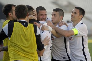 NIKOLIĆ PRELOMIO: ‘Džoker’ na klupi, prednost proverenim snagama, Partizan sa dva debitanta u derbijima (FOTO)