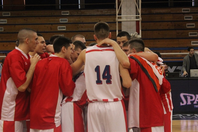 ANGT: Katastrofa Zvezde protiv Barselone za oproštaj od Istanbula