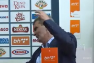 SLIŠKOVIĆ GALAMIO NA NOVINARA: Pogledajte izliv besa bivšeg selektora BiH (VIDEO)