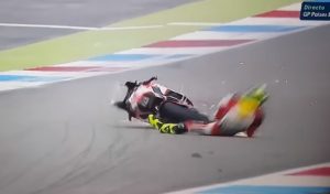 MOTO SVET IZBEGAO NOVU TRAGEDIJU: Italijan za malo poginuo na treningu pred trku (VIDEO)