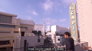 IMPRESIVNA ‘LUDORIJA’ NEJMARA: Zatresao mrežu sa vrha zgrade prkoseći vetru! (VIDEO)