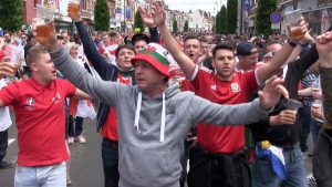 HUMANO: Velšani dali krv za ranjenog navijača Partizana!