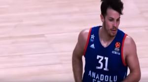 POJAČANJE U BARSELONI: Ertel je novi košarkaš katalonskog kluba (VIDEO)