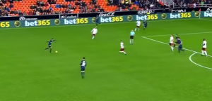 I TO SE DOGODILO: Fudbaler Malage kupio sam sebe! (VIDEO)