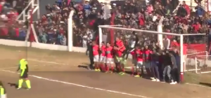 DIBALA, MAGIJO: Svi su stali na gol-crtu, ušli i sa klupe, vešali se o prečku – i znate li gde je lopta završila? (VIDEO)