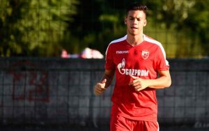 NESTVARAN GOL ZVEZDINOG BRAZILCA: Ze Markos pogodio sa pola terena! (VIDEO)