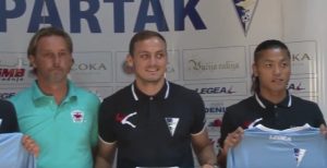 DAN PRED UTAKMICU: Fudbaler Sevilje stigao u subotički Spartak! (FOTO)