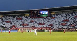 NEMAČKA POLICIJA PISALA DELIJAMA: Važno obaveštenje za sve zvezdaše koji putuju u Keln