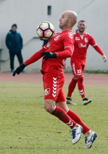 OVAKAV GOL NIJE SKORO VIĐEN: Golčina bivšeg fudbalera Zvezde dostojna ‘Puškaša’ i naklona do poda (VIDEO)