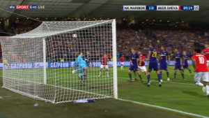 POTEZ VEČERI: Čarobna odbrana Handanovića koja je odvela Maribor u Ligu šampiona (VIDEO)