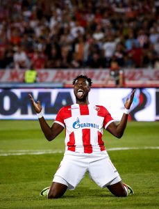 ZVEZDA IMALA PORUKU ZA BOAĆIJA: Pogledajte šta su crveno-beli poručili napadaču na rastanku (FOTO)