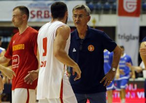 EH, TI ITALIJANI: Ne daju Bogdanu Tanjeviću da ode u ‘penziju’!