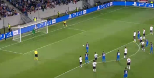 ENGLEZI ISMEVAJU HRVATA: Pucao je kao da je u papučama, ovo je najgori penal ikada (VIDEO)