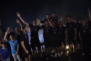 FOTOGALERIJA: Beograd dočekao ‘orlove’, Sale dao obećanje, za Srbe je Bogdan MVP