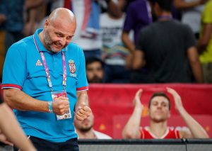 OVO JE APSOLUTNI HIT GODINE: Sale Đorđević u ulozi u kojoj ga verovatno nikada niste očekivali, niti videli do sad! (VIDEO)