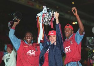 PREDSTAVLJAMO KLUBOVE: Šampion Evrope koji je krenuo u zaborav, sada mu Kinezi daju veštačko disanje (VIDEO)