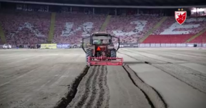 UDARNO POD REFLEKTORIMA: Noćna smena na zameni terena Marakane (VIDEO)