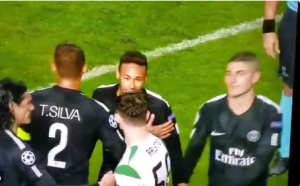 NE DA MU ĐAVO MIRA: Nejmar se osramotio, psovao 18-godišnjeg fudbalera Seltika! (VIDEO)