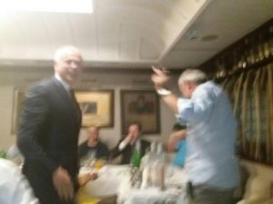 ‘SURPRISE’: ‘Gost iznenađenja’ na ručku Partizana (FOTO)