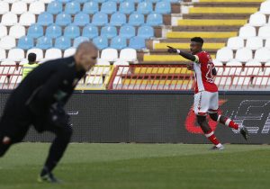 HOTSPORT SAZNAJE: Kapiten Zvezde ponovo aktuelan za dva evropska kluba! (FOTO)