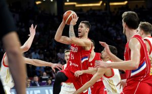 KRAJ SAGE: Jović igra, evo šta je rekla magnetna rezonanca…