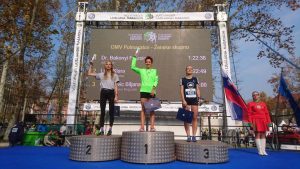 NA JEDNOJ NOZI DO POSTOLJA: Veliki uspeh naše atletičarke na polumaratonu u Sloveniji (FOTO)