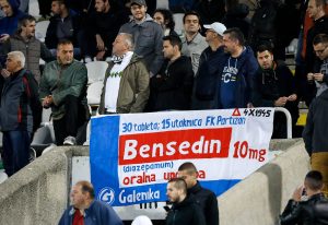 ‘TEŽAK FUDBAL’ U ELBASANU: Grobari nezadovoljni, na meti Zoran Tošić