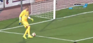 UMALO SE OBRUKAO: Fatalna greška Borjana mogla je skupo da košta Zvezdu (VIDEO)