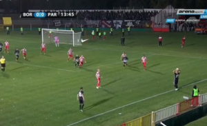 ĐUKIĆ SE ‘KAMUFLIRAO’: Ova slika možda i najbolje pokazuje u kakvim se uslovima igra u Čačku (FOTO)