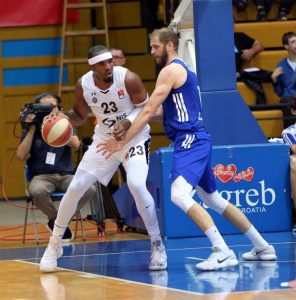 SEMJUELS ‘PONOVO NAPADA’: Centar Partizana nasmejao društvene mreže objavom o Teodosiću (FOTO)