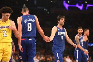 LEGENDA U NASTAJANJU: Genijalni komentari nakon debija Miloša Teodosića u NBA ligi (TVITOVI)