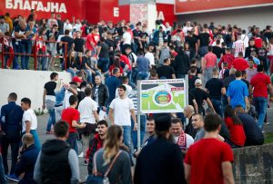 ‘TOBDŽIJE ČEKA PAKAO’: Evo kako izgledaju tribine ‘Marakane’ sat vremena pred početak utakmice! (VIDEO)
