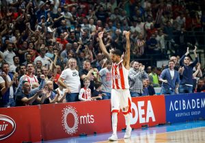 ZVEZDA SPREMA SPEKTAKL: Pogledajte novi izgled Arene koju su ‘presvukli’ crveno-beli (FOTO)