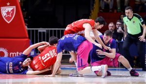 HOTSPORT TIKET DANA: Dvojka na zvezdu u Mitrovici, golovi na turniru reprezentacija