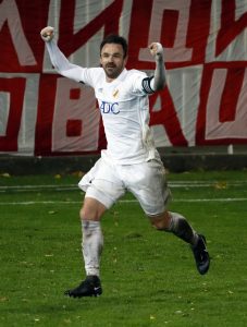 ČOVEK ZVANI ‘GOL KOLA’: Navikli smo na ‘bombe’ Drinčića, a sada je pogodio iz kornera (VIDEO)