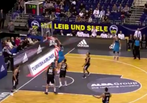 ILUSTRACIJA NEMOĆI: Snimci koji pokazuju kako je Partizanova odbrana delovala najveći deo meča (VIDEO)