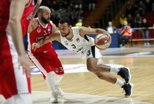 CRNO-BELI PROBILI LED: Partizan posle velike borbe do prve pobede u ABA ligi