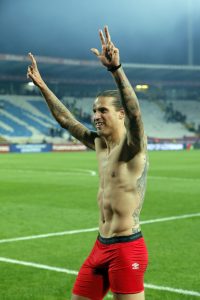 POMAMA: Junak Srbije na meti Engleza, ali im Kinezi milionima kvare posao (VIDEO)