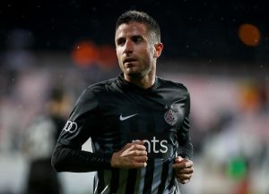 POVRATAK U RODNI GRAD: Zoran Tošić ‘vežba’ penale pred Bešiktaš