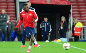 KANGA RUŠI ZAKONE FIZIKE: Nakon snimka, posumnjaćete da Gabonac nije sa ove planete! (VIDEO)