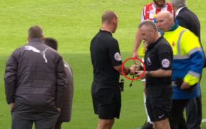 POČELO JE LUDO: Prvo dešavanje u Premijer ligi je – izmena glavnog sudije! (VIDEO)